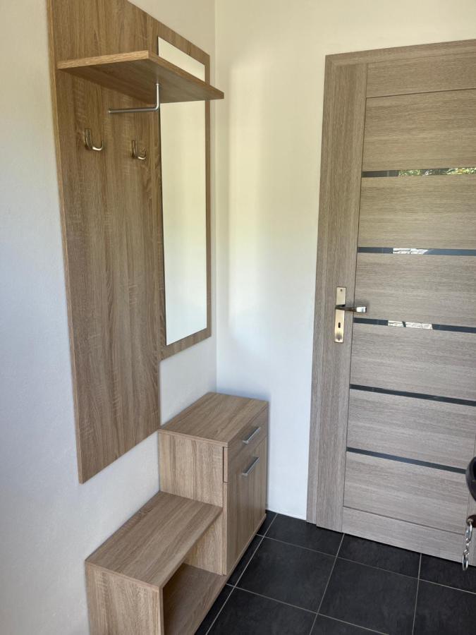 Apartmanovy Dom Magda Vrbov Eksteriør bilde
